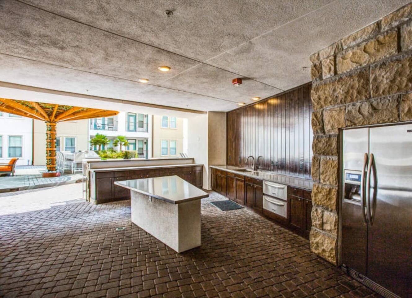 71vdKlrdHEZCIgPWgVNTqYdHUyvqD9ztqwNuLBXR