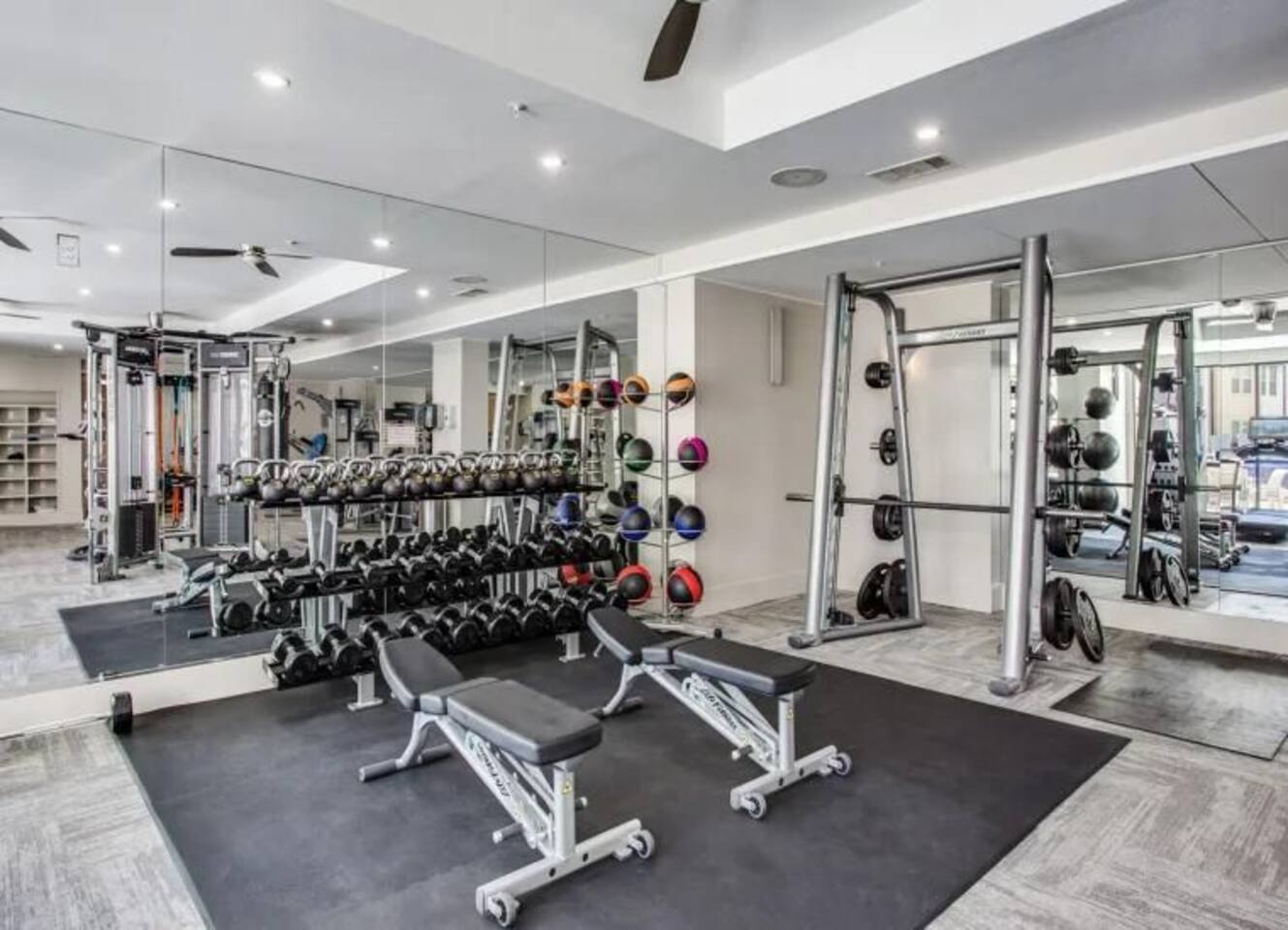 ETuEbYWpYA7jHBw6bYctxZU1f7XMRjealVjeViQ6