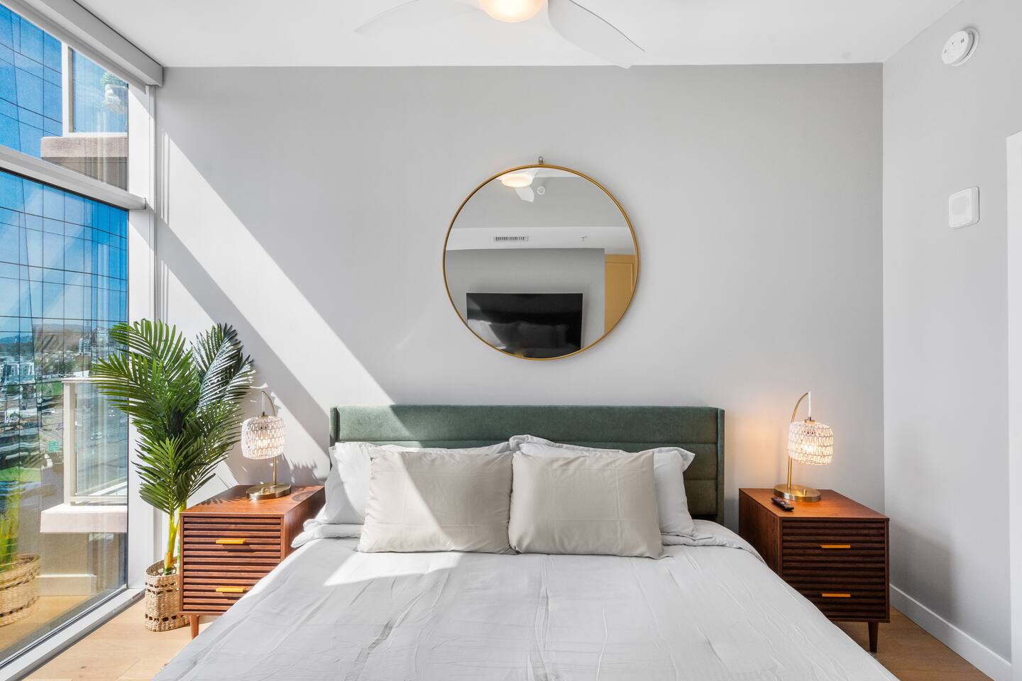 bpfqw4sHmmN2VFGgQCRLywU65gj75ubHi5vsFvQT